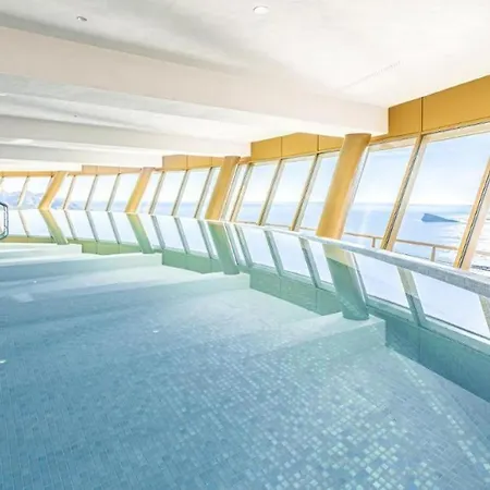 Floor 32! Intempo Luxury