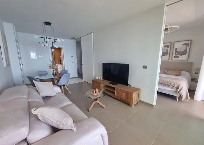 Floor 32! Intempo Luxury Apartman